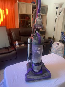 DIRT DEVIL (PRO PET) VACUUM CLEANER