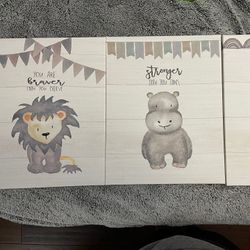 Baby Room Animal Decor