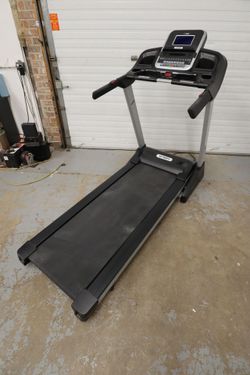 Used Spirit Fitness XT(contact info removed)15 Folding Treadmill