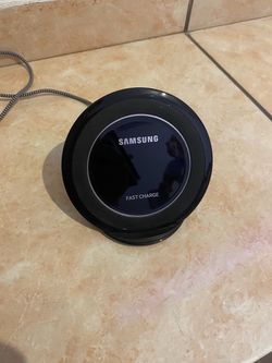 Samsung Fast Charge Wireless Charging Stand