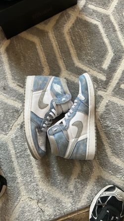 Jordan 1 high size 8.5 (selling collection)