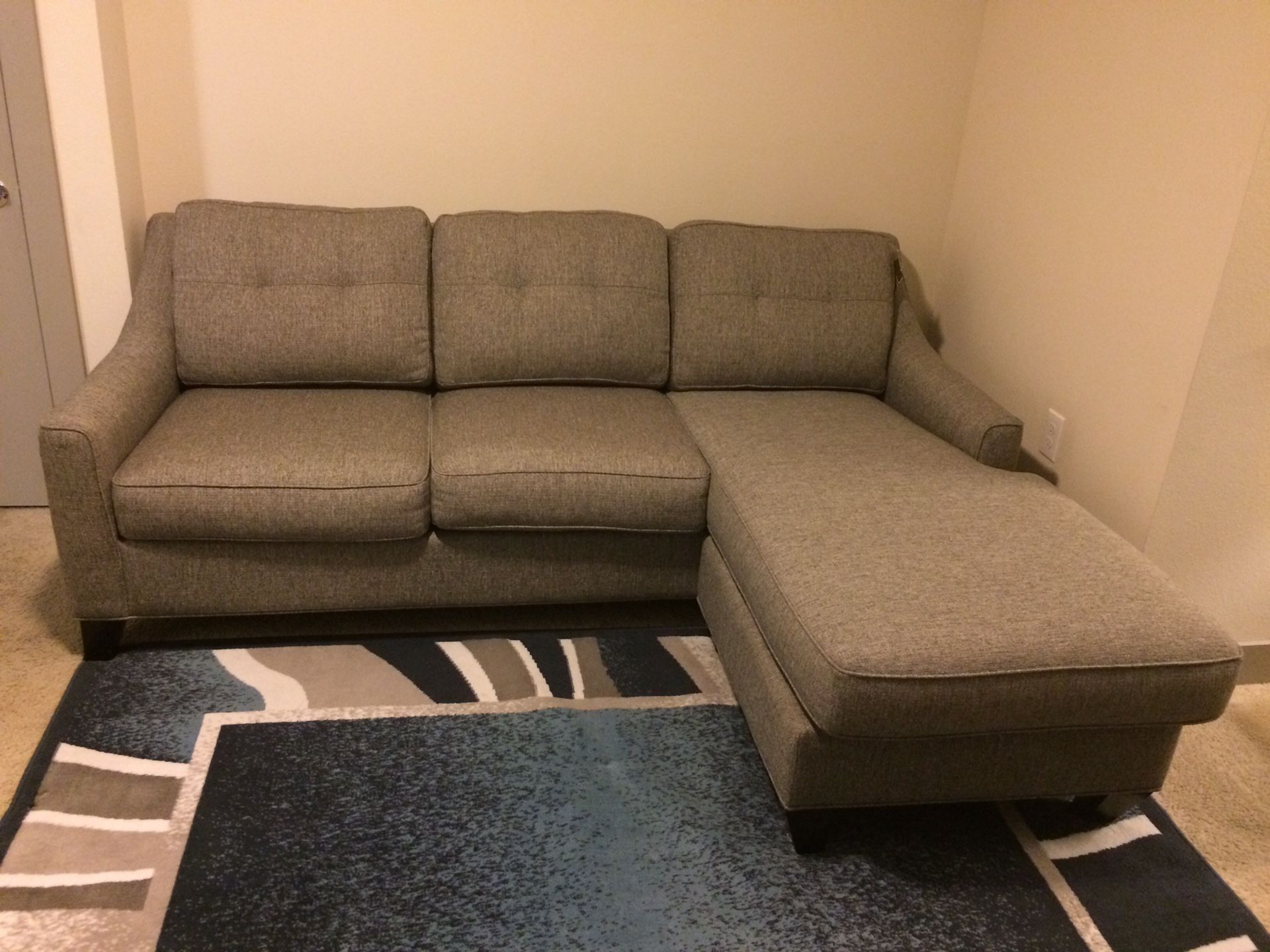 Grey Couch with Pullout Bed and removable L sectional (like new)