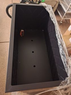 New Rectangular Metal Planter 