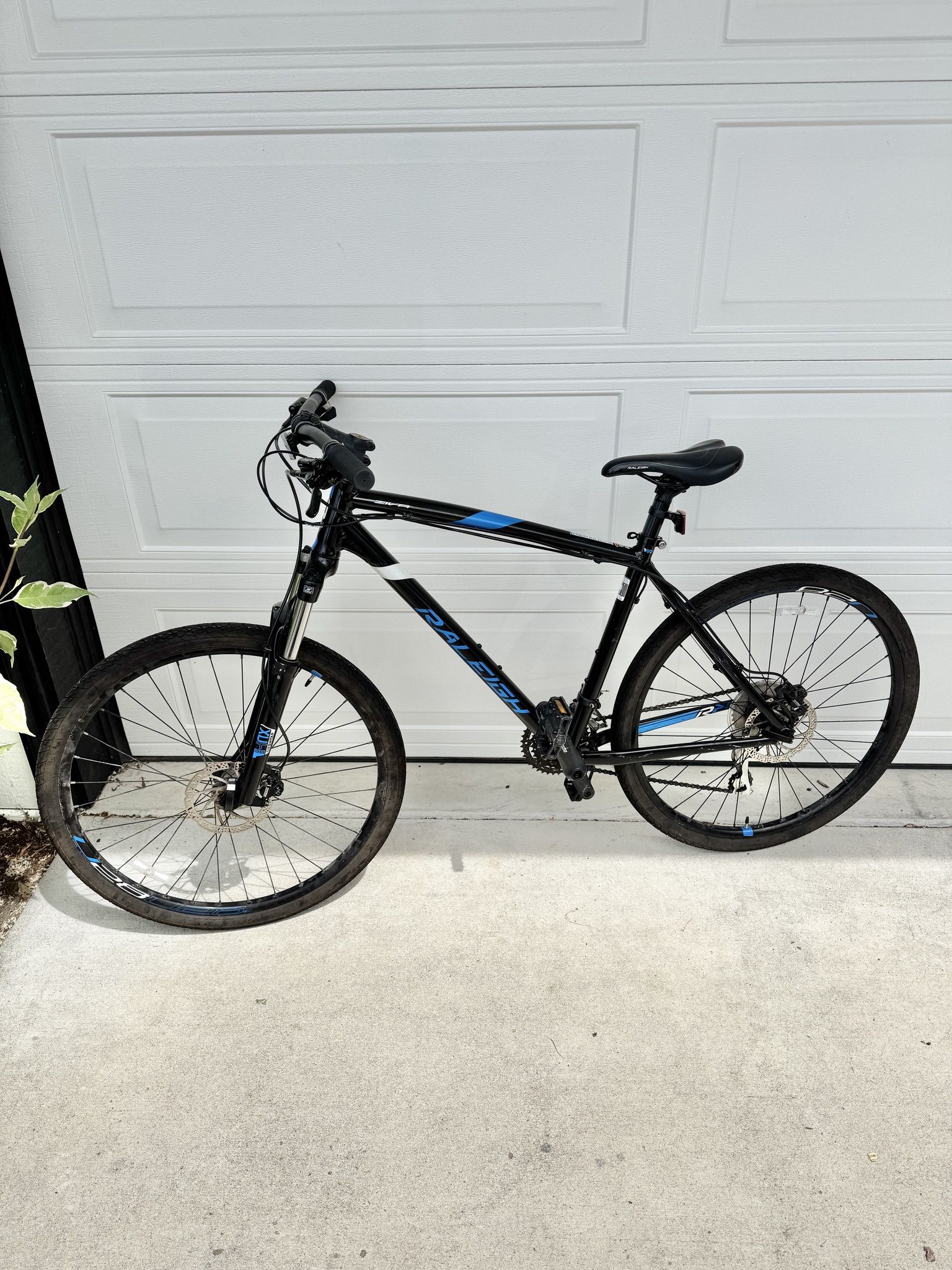 Raleigh Ziva Womens Bike