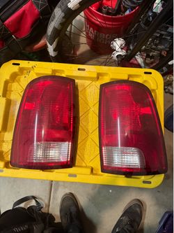 Ford f150 tail lights