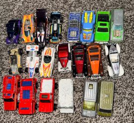 21 - Vintage 1970’s Hot Wheels Lot, Selling Together, l Won’t  Separate!