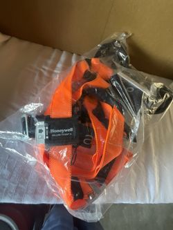 Honeywell Miller Titan II Harness 