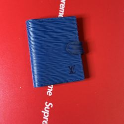 Louis Vuitton ‘Epi Button Card Case Blue’