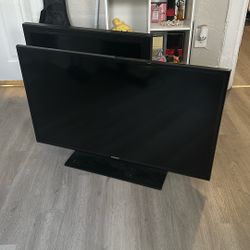 Samsung TV and Vizio TV