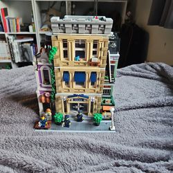 Lego Police Station 10278 (FULLY BUILT)