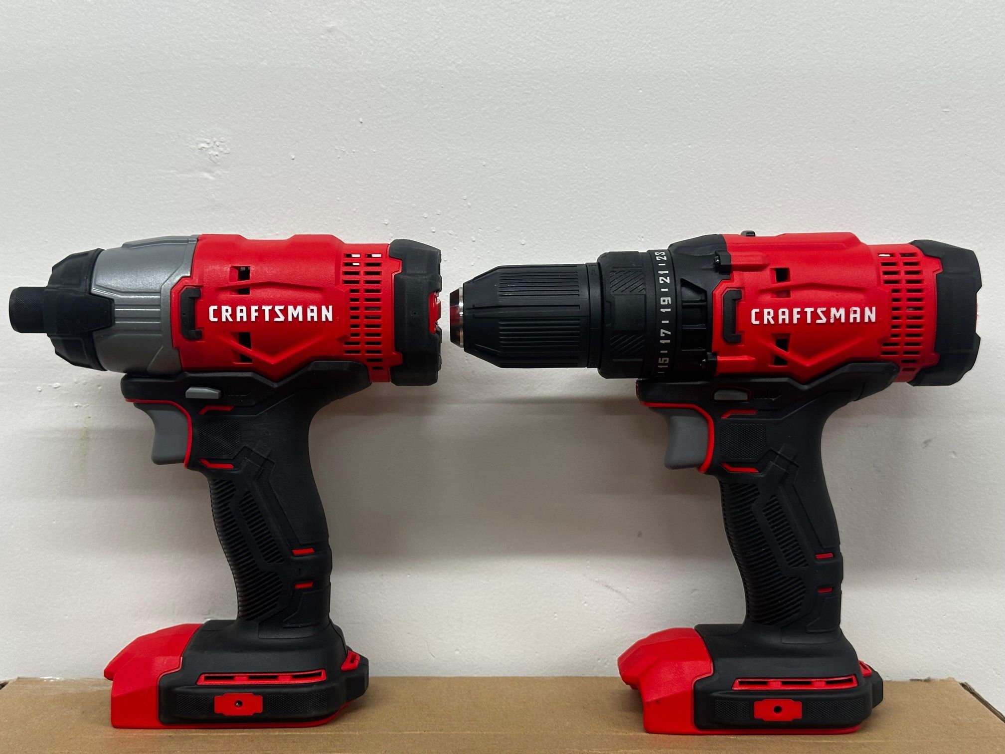 CRAFTSMAN V20 20-volt Max 2-Tool Power Tool Combo Kit with Soft Case (2-Batteries and Charger