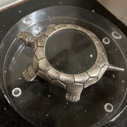 Turtle Desk Top Magnifying Glass 