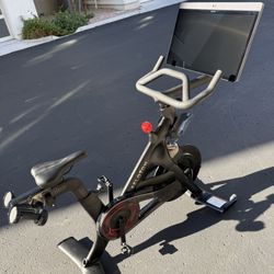 Peloton Bike