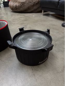 Aputure F10 Fresnel 10” Lens Modifier w/ Carrying Case