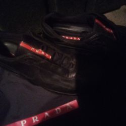 PrAda Shoes