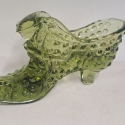 Vintage Fenton Olive Green Hobnail Cat Head Glass Shoe Figurine 