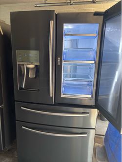Fridges for sale are Plugged in free Deliver
