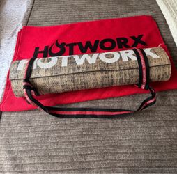 HOTWORX Mat + Towel Set – $80