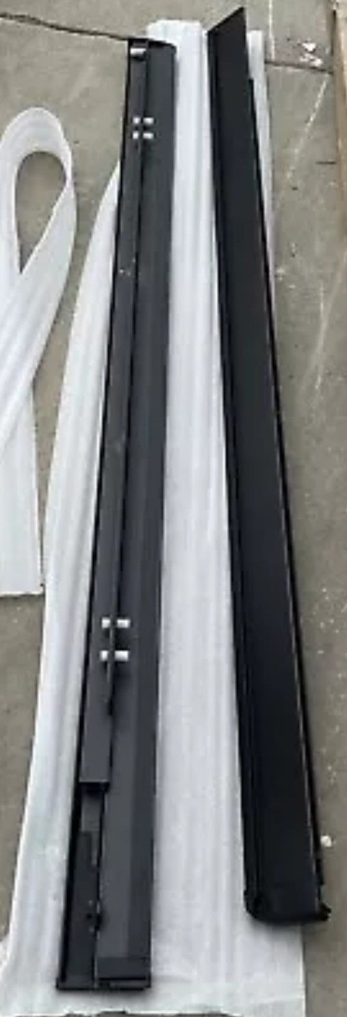 New Ford OEM Retractable Bed Cover Rails – 6.5ft Bed – Box 2 of 2 Only