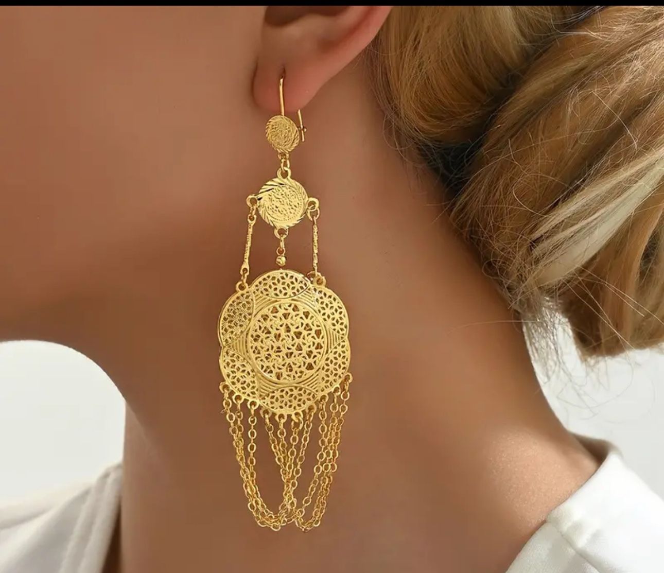 Exaggerated Golden Coin Hollow Flower Tassel Design Dangle Earrings Copper 18K Gold Plated Jewelry Personality Ear Decor