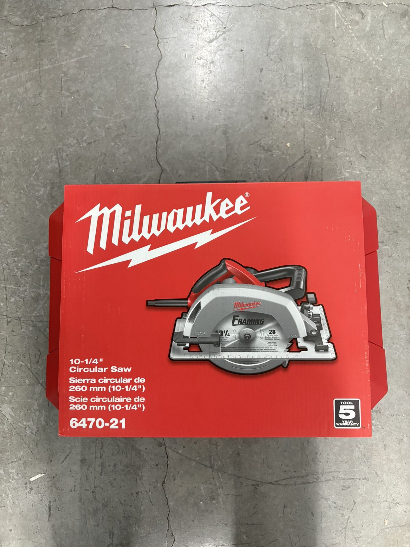 Milwaukee 120V 10-1/4" 15 Amp Corded Circular Saw