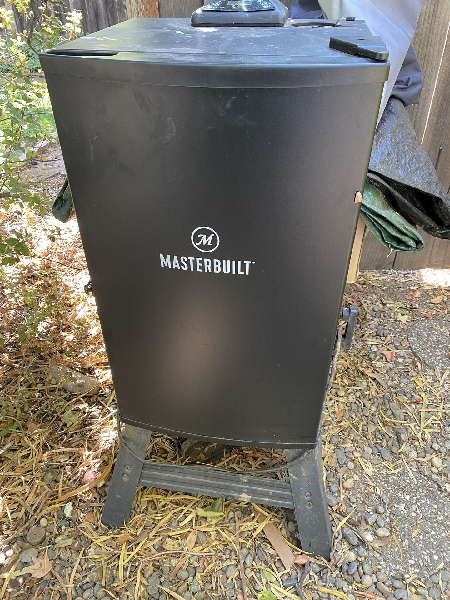 Masterbuilt Smoker - Electric