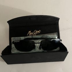 Maui Jim Makaha MJ624-02 Polarized Sunglasses