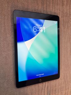 2021 iPad 9th 10.2 Retina - Cellular 64GB unlocked
