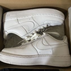 Nike air force 4Y
