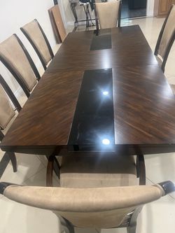 Dining table with 8 chairs