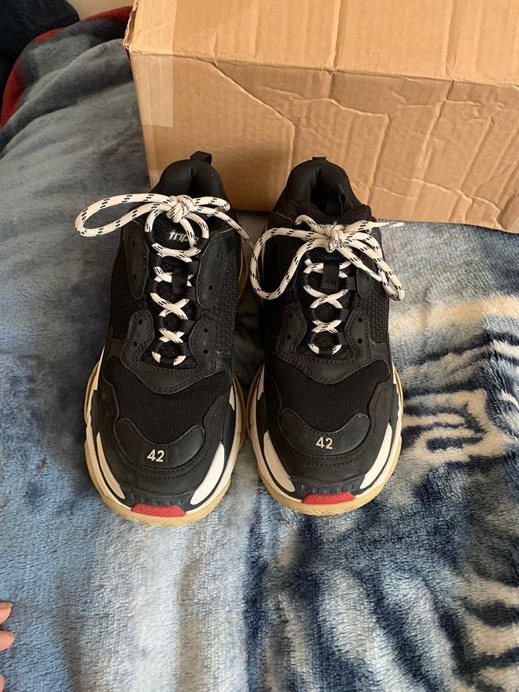 Balenciaga Triple S