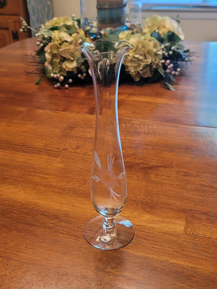 Great Etched Bud Vase - 10.5" Ruffle Opening - Lotus Quality NEW!