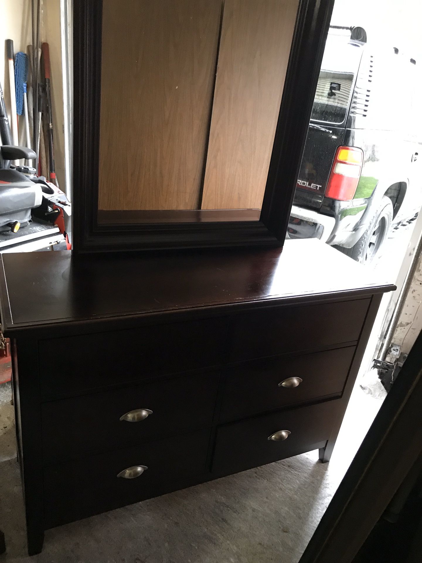 Dark brown 6 dresser drawer with mirror