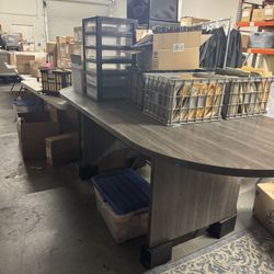 Large Oval Table 