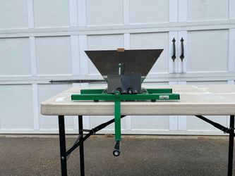 Fruit and Apple Crusher