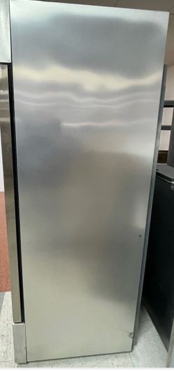 True Refrigerator