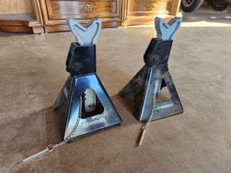 pair of Husky 3-Ton Car Jack Stands