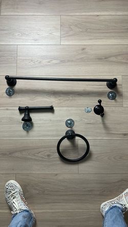 accessory Set of 4 bathroom bar, toilet holder, towel holder accessories