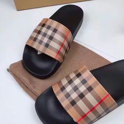 Burberry Slides 