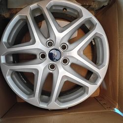 Brand New In A Box Set Of Four 2013-2016 Ford Fusion Wheel 17×17-1/2 Aluminum Five Split Spokes Silver