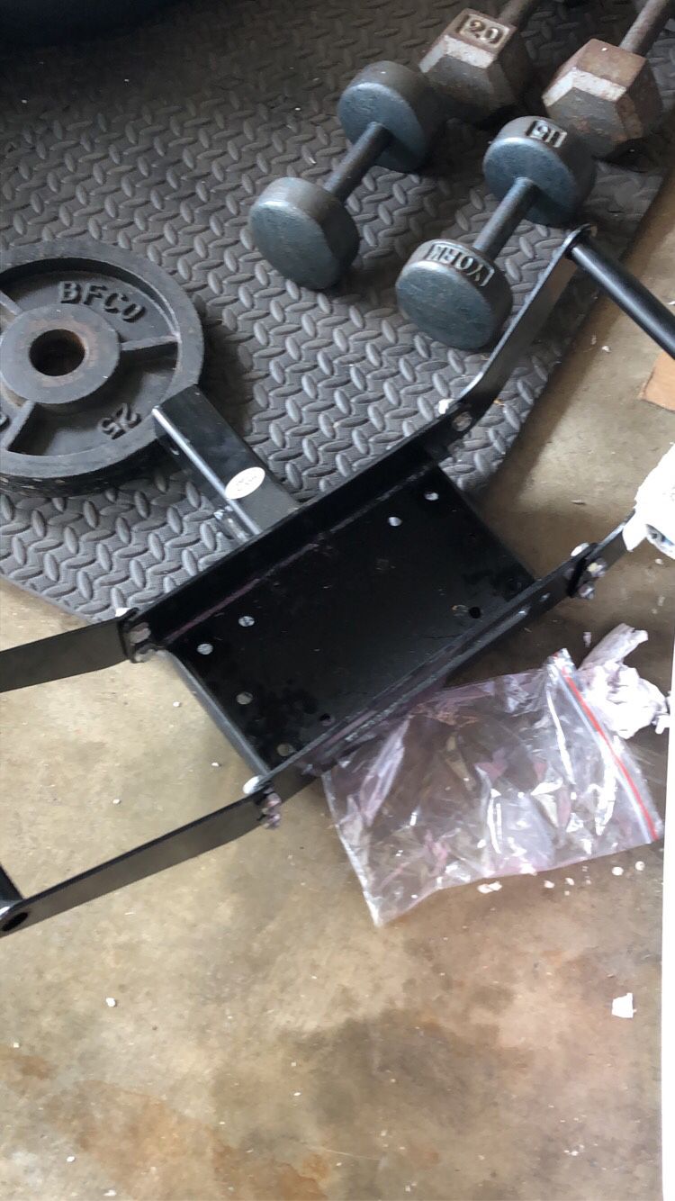 Winch girdle for trailer hitch