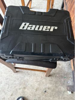 BAUER
