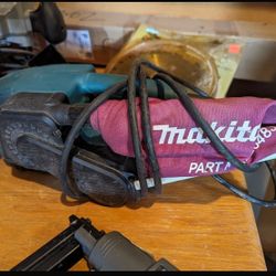 Makita Belt Sander With Dust Bag