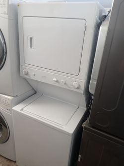 GE 27" unitized washer and dryer stack - Free delivery