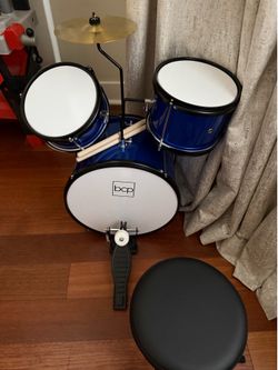 Kids drum set