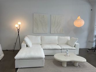 (FREE DELIVERY!🚛) New White Cloud Sectional Couch