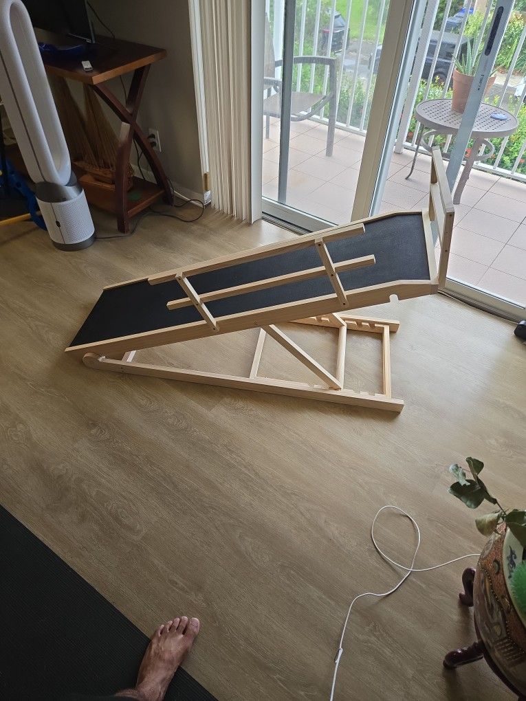Dog Ramp (DoCred)