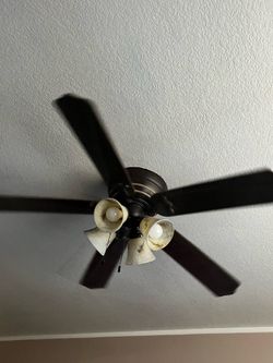 52” ceiling fan flush mount used