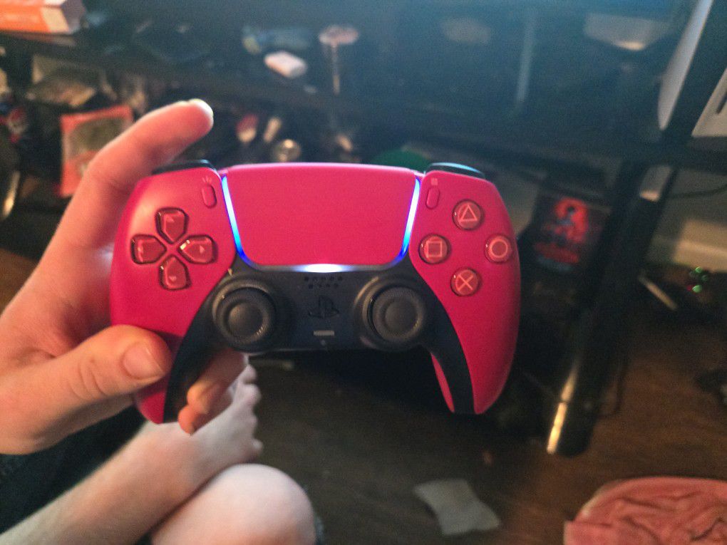 Maroon Ps5 Controller