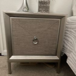 Night Stand/tables